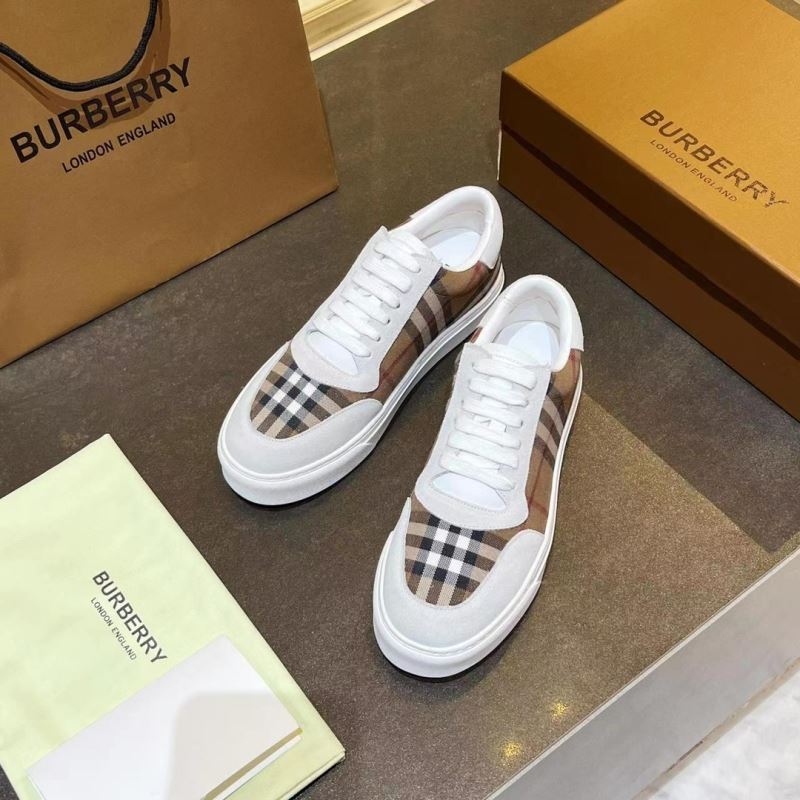 Burberry Low Shoes